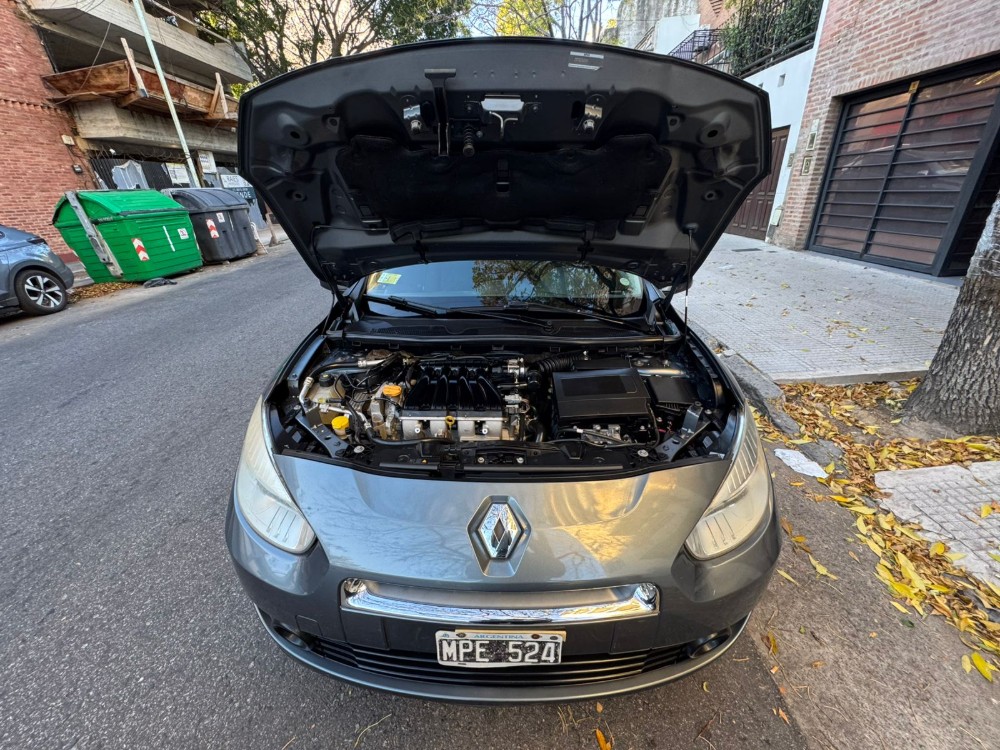 Renault Fluence Luxe — foto 12